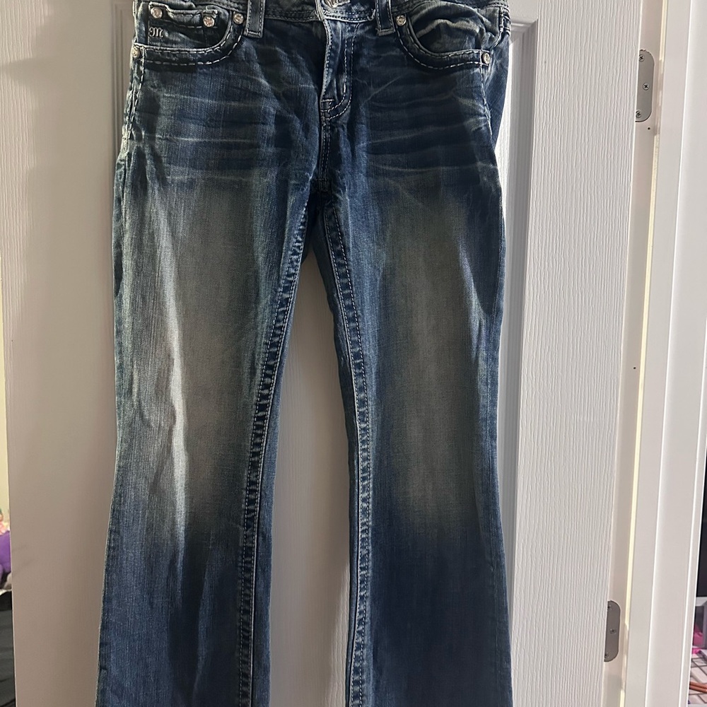 Miss Me Flare Jeans in Faded Blue